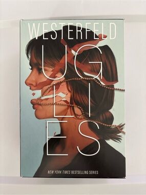 Uglies Set of 4 Books